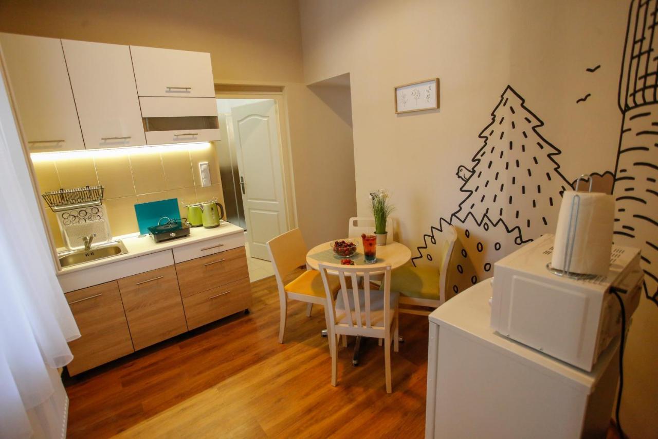 Urania Apartmanhaz Eger Exteriér fotografie