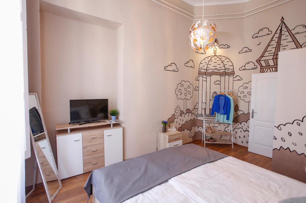 Urania Apartmanhaz Eger Exteriér fotografie